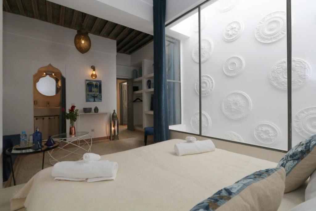 Riad 103 Medina Pool And Hammam Marrakesh Buitenkant foto