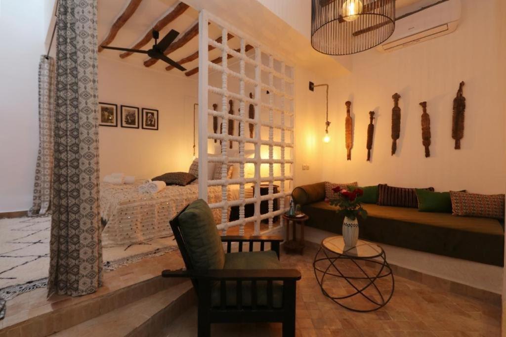 Riad 103 Medina Pool And Hammam Marrakesh Buitenkant foto